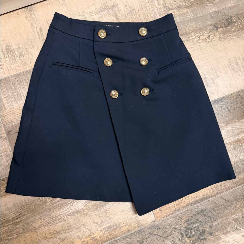 Zara Basic Navy Button-Front Skirt with Gold Buttons